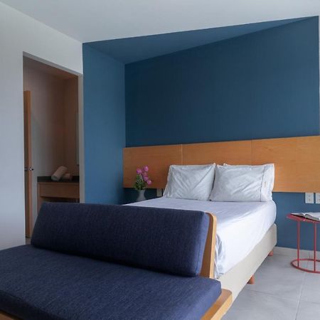 Livup Suites En Zona Iteso Zapopan Exterior photo