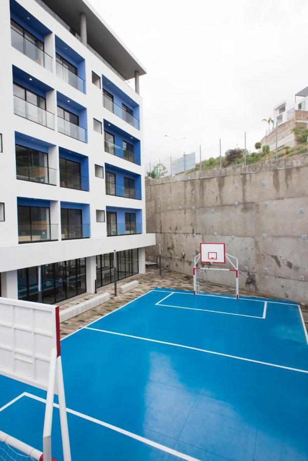 Livup Suites En Zona Iteso Zapopan Exterior photo